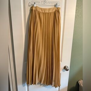 Gold Maxi Pleated Skirt